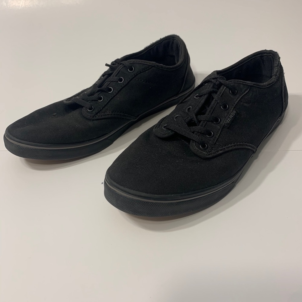 Woman’s size 9 vans